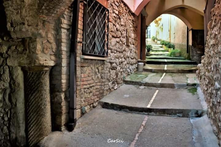 Hotel Rossyiva Minturno Exteriér fotografie